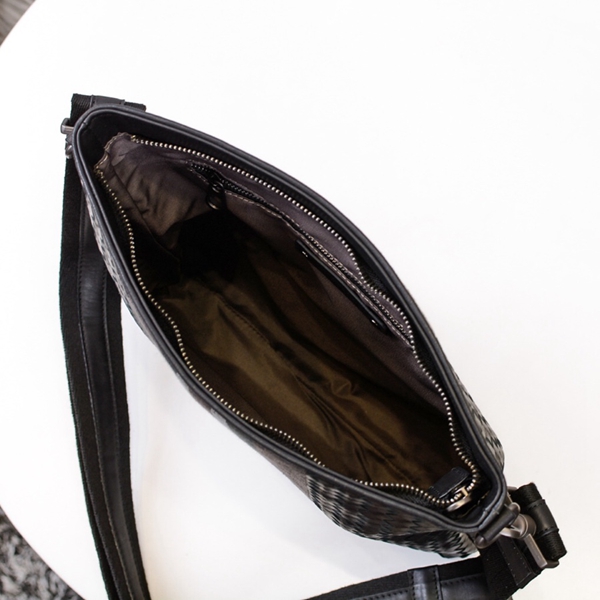 ボッテガヴェネタバッグ全体デザイン